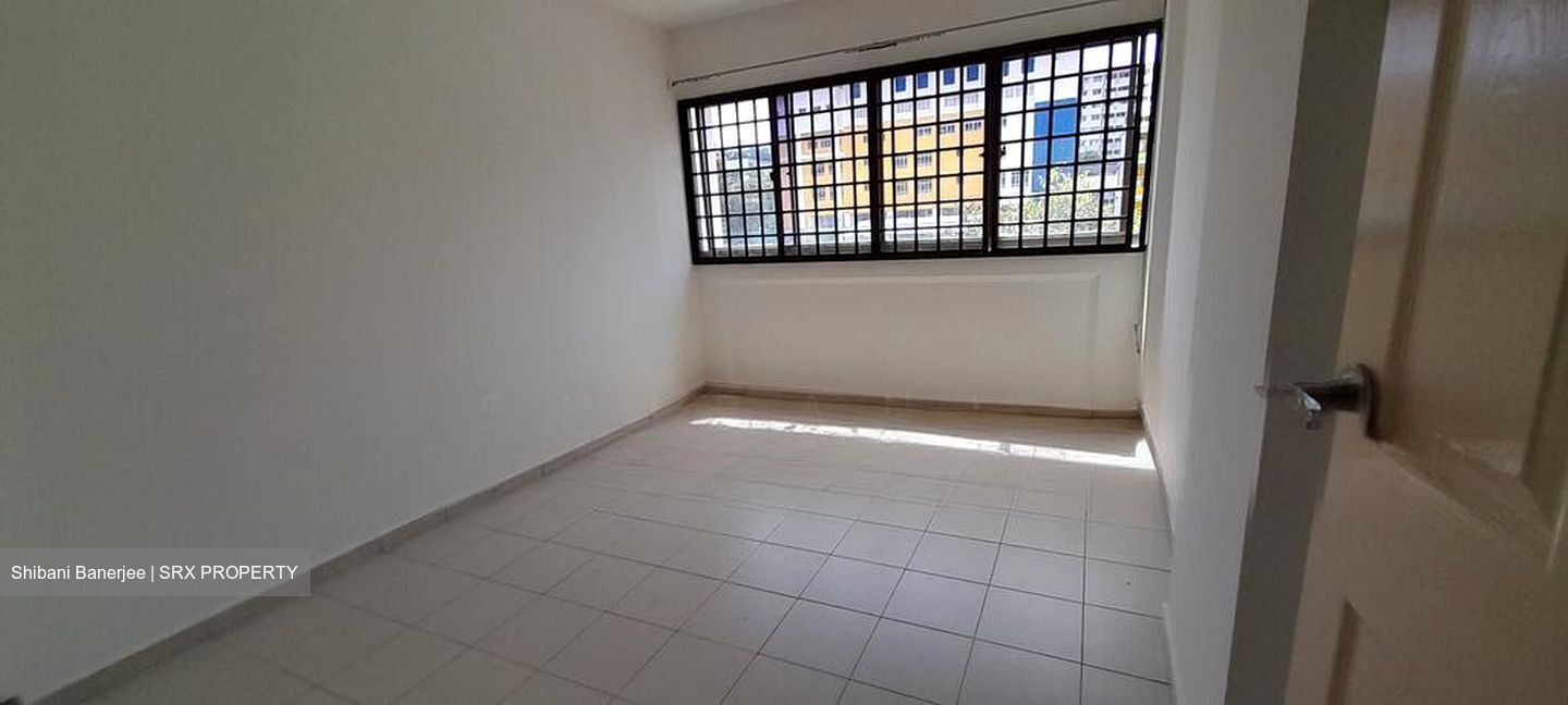 Blk 393 Yishun Avenue 6 (Yishun), HDB 4 Rooms #511020191